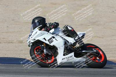 media/Nov-16-2025-Race Pace (Sun) [[8c5fa54630]]/Verified Riders/1-Turns 9 and 10 (925am)/